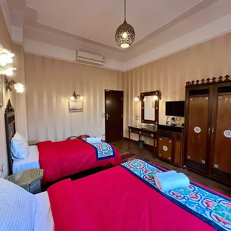Authentic Arabesque 4Br Apt In Downtown - Mint Stays 36 Cairo Exterior photo